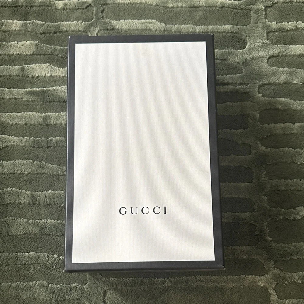 Gucci Classic White and Black Shoe Box w Dust Bags